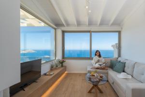 Endless Blue, By IdealStay Experience