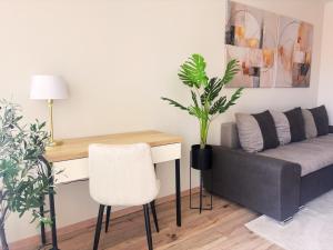 Emily Apartman