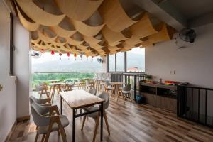 Ha Giang City Hostel And Tour