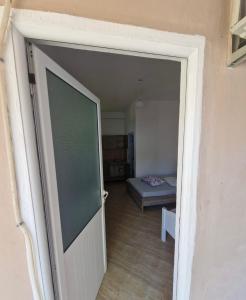 Renato Rooms & Apartments