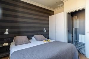 2172 - AB Casa Saltor Two V-II