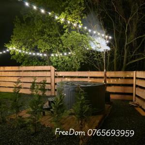 FreeDom Chalet