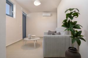 Antimo Villas - Gallini Beach House