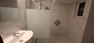 Pireaus platinum rooms & suites
