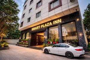 Hotel Smart Plaza Inn Near Delhi International Airport