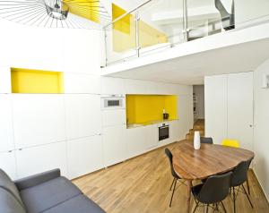 Chez vous - Marguerite et Emile - Appartements, Paris
