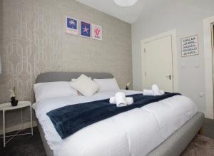 Modern 1BR Apartment - Free Parking - City Access