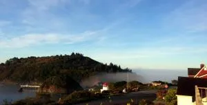 Trinidad Bay Bed and Breakfast Hotel - Moonstone