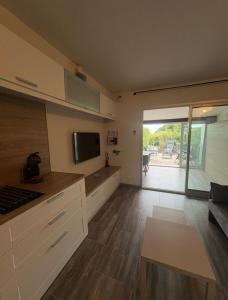 Studio jardin 4 pers piscine plage Le Lavandou