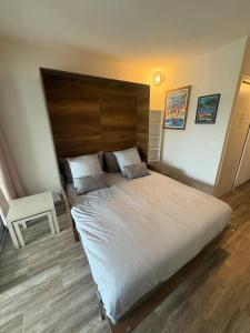 Studio jardin 4 pers piscine plage Le Lavandou