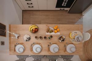 Βrand New Big Flat in Center of Syntagma Square