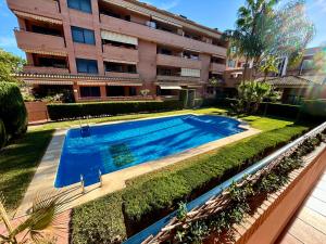 Casa Aurora, A Modern, sunny ground floor with terrace