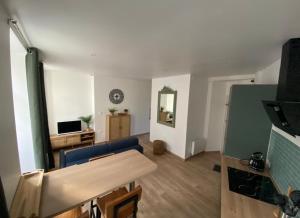 Appartement cosy 4 personnes proches des remparts et de la vielle ville