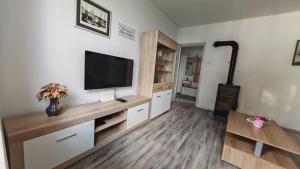 Apartman M&E