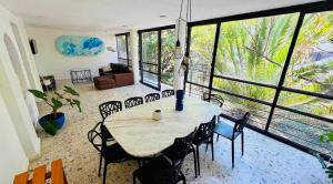 PH in Polanco for 10 with private balcony