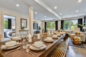 Mid-Century Glam Retreat Near T