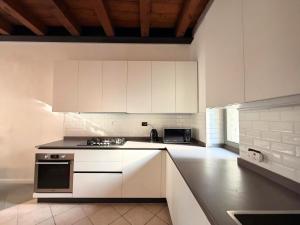 Colleoni Apartment - Bergamo Città Alta