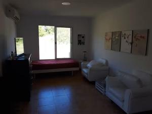 CHALET PARA 6 a 7 PERSONAS MONTE HERMOSO