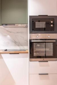 Caroles 2BDR Apartment in Koukaki- central Athens