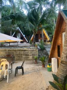 Sea Breeze Lodge
