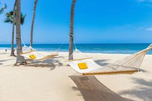 OCEAN FRONT 2 BR LUXURY VILLA IN VILLA LA ESTANCIA