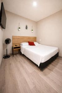 Apartamento a minutos de Provenza en Medellín - M201 By Roots Rentals