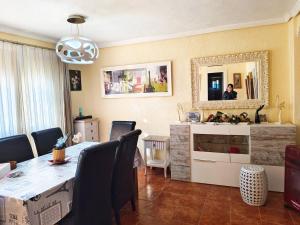 Preciosa y tranquila villa en Valencia con piscina privada