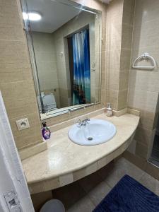 appartement meuble a louer situe a la marina agadir