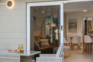 Sunrise SeaBreeze - Private townhouse in Sunrise Beach