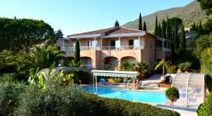 Villa La Lézardière - 尼翁