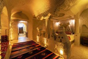 Tyana Cave House