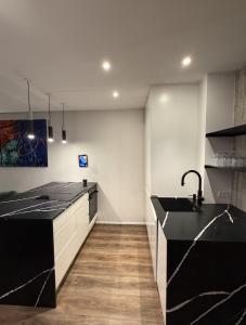 Design Apartment in Vesterbro with Large Balcony