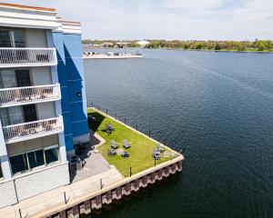 Holiday Inn Kingston - Waterfront by IHG