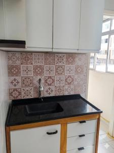 Tupy Ocian Pé na Areia