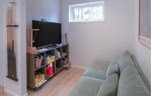 Amazing Home In Ebeltoft With Sauna