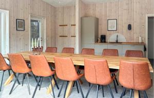 Stunning Home In Spøttrup With Sauna