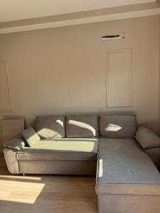 SeaLight Studio - Walk to Beach - Stylish Cozy Loft