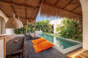 Elegant 4BR Pool Villa Families & Groups