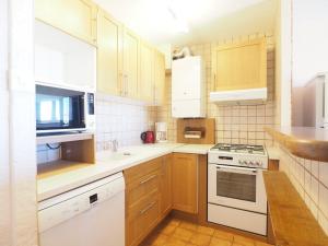 Spacieux T2, clim, parking, proche plage - 4 pers. - FR-1-874-47