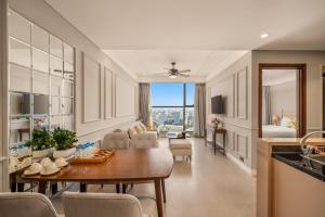 Altara suite apterment 120 Da Nang