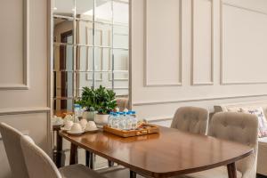 Altara suite apterment 120 Da Nang