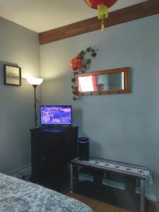 Niagara suite cottage style by the Falls -Canada