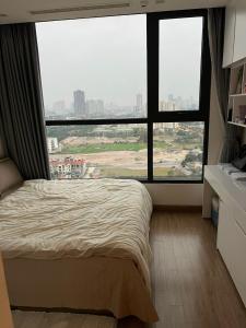 Meo Home - Vinhome Green Bay - Park View, Netflix, Full Furnished