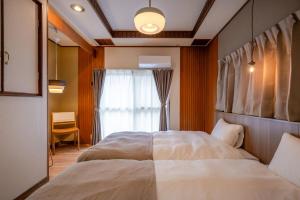 9 Minute Walk from Shin Osaka Station 4Beds Entire Building for Rent Quiet Residential Area