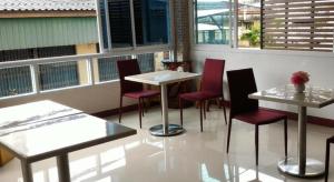 V-House Hotel