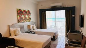 Rainbow Paradise Seaview by Achlys Collection