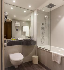 Hotels Hotel Kyriad Rennes : photos des chambres