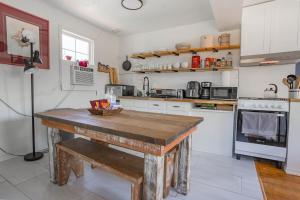 2BR Apt 8 min to Integris Monthly 15 Off #N3