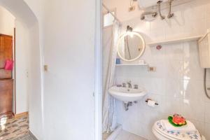 App.Finestre Blu Della Pigna - Happy Rentals