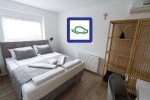 Double Room with Breakfast Free Parking and EV ready